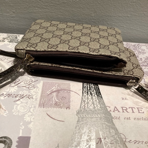 Handbags - Women’s bags